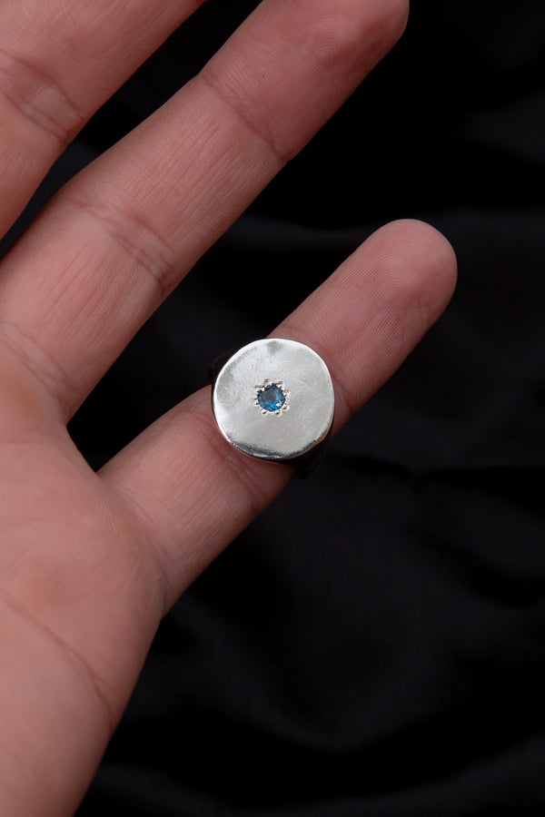 Sample Signet [Light Blue]