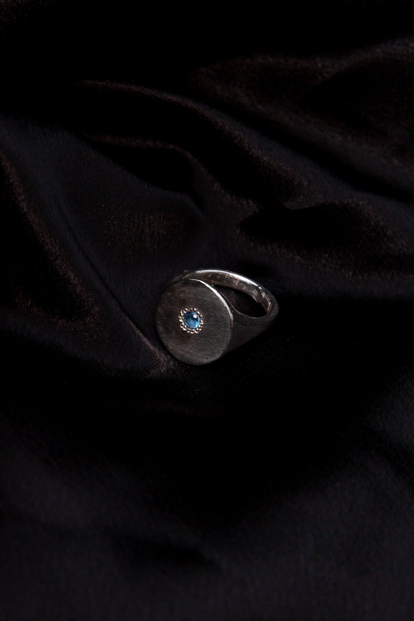Sample Signet [Light Blue]