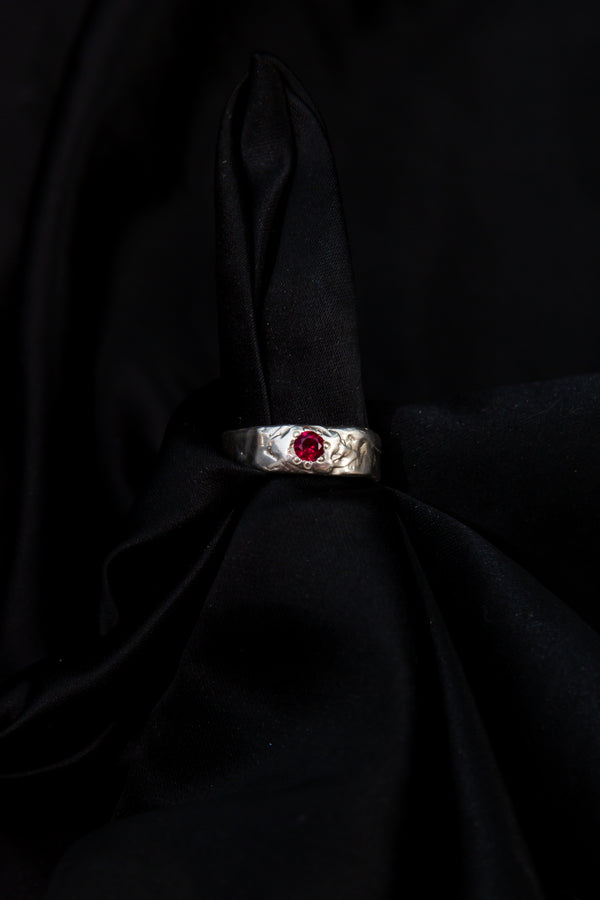 Sepolta Ring