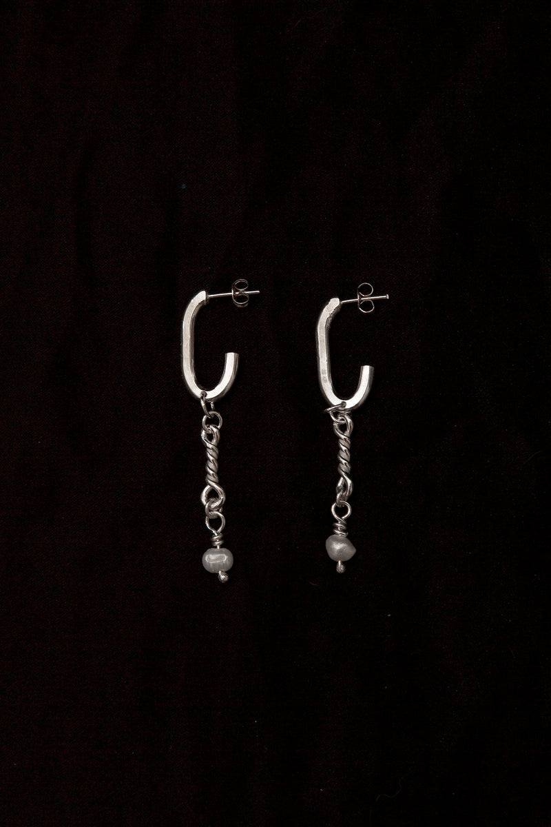 The Osso Contorto Earrings [PAIR]