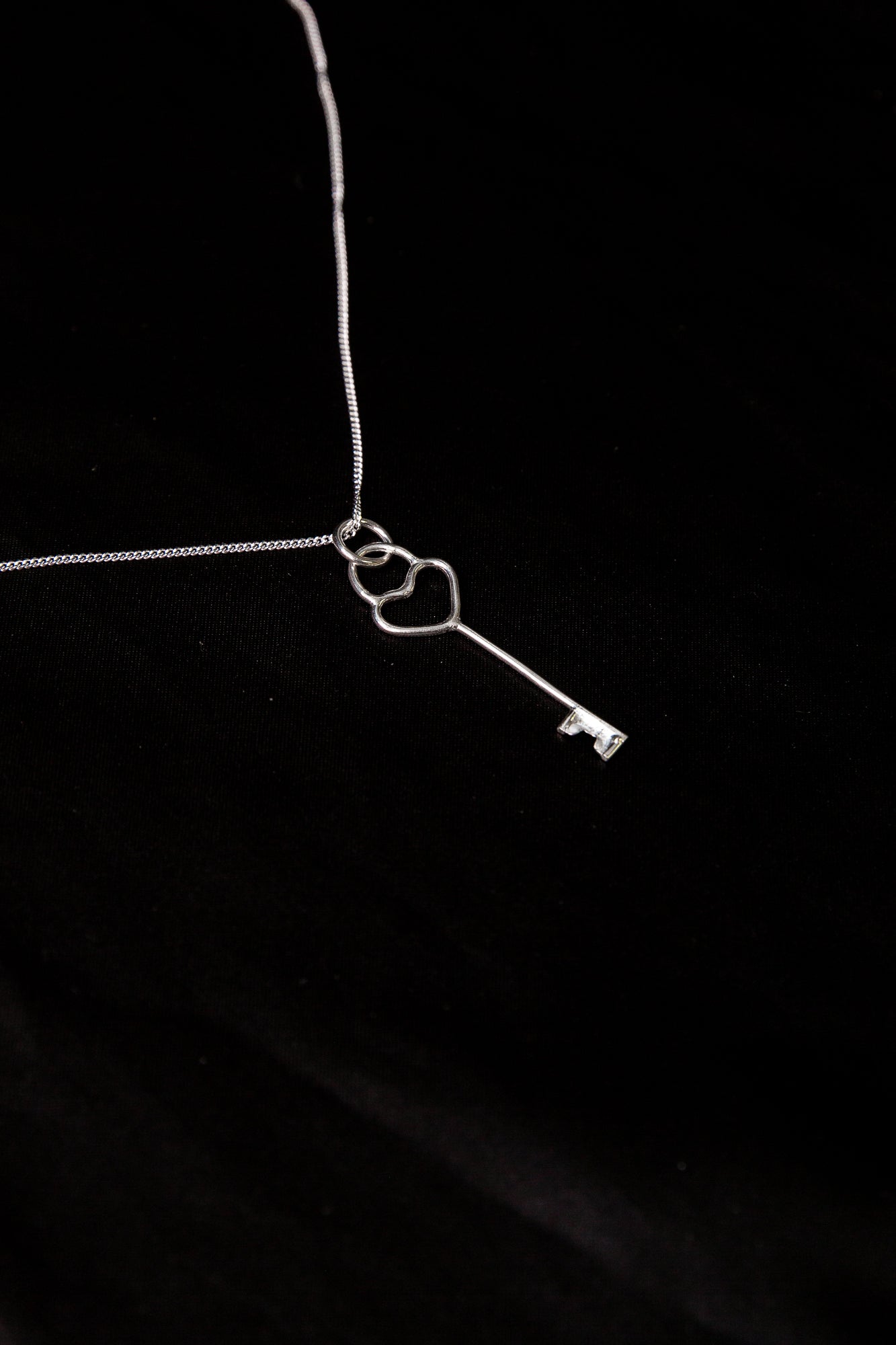 K(ey) Hole Necklace [KEY]