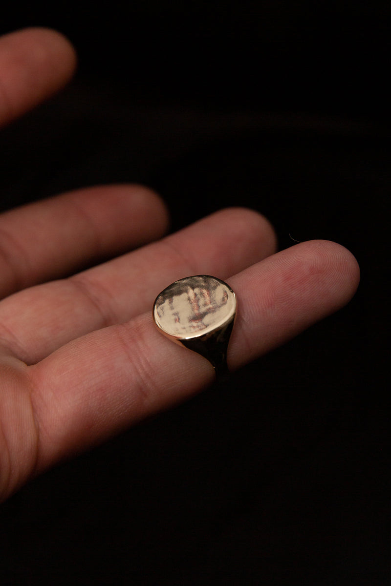 Specchio Signet [9CT GOLD]