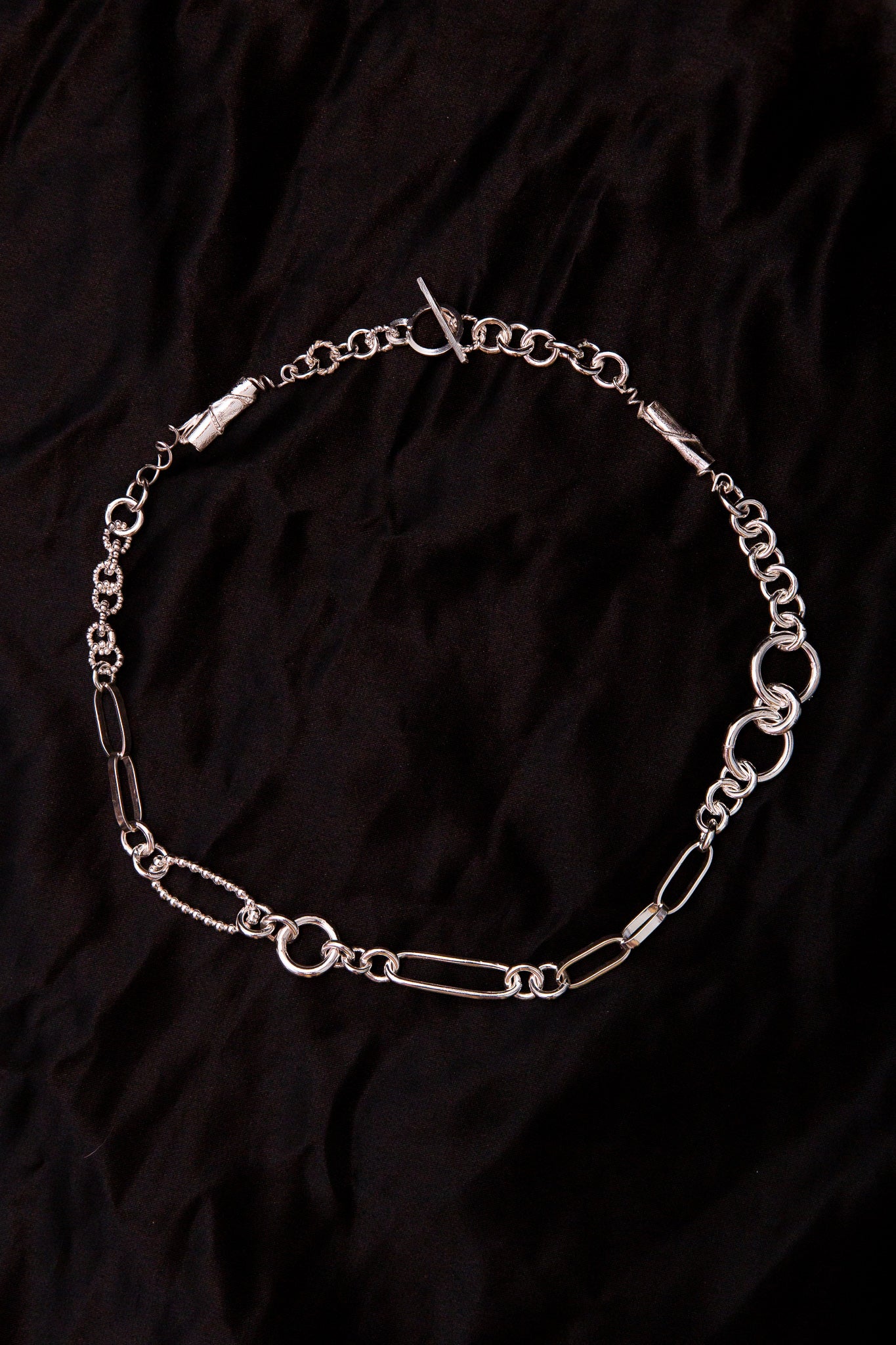 Giro Necklace