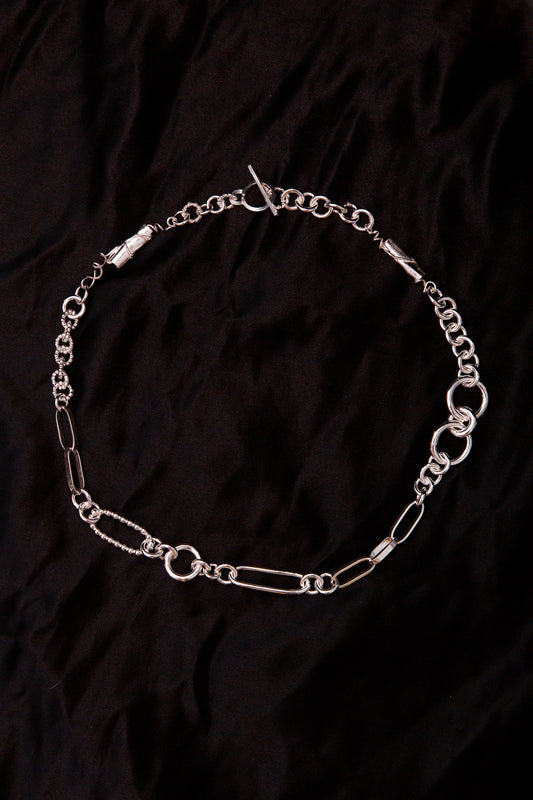 Giro Necklace
