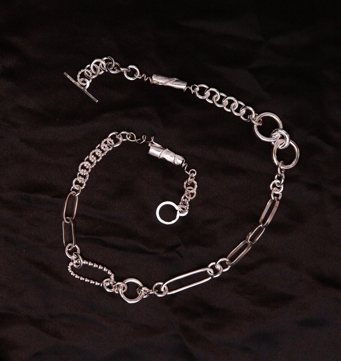 Giro Necklace
